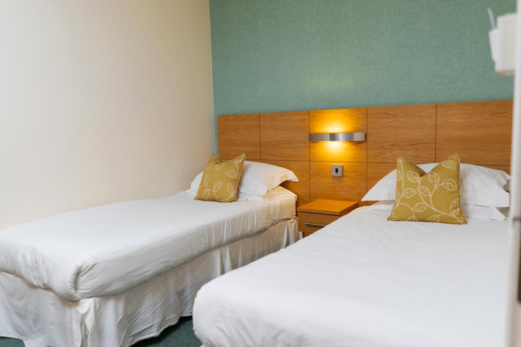 Croyde Bay Hotel Or Self Catering Kültér fotó
